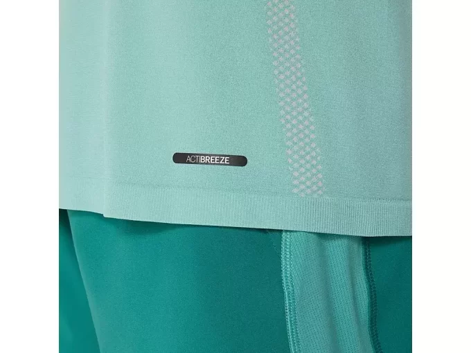 MEN’S SEAMLESS LONG SLEEVE TOP MEN’S SEAMLESS LONG SLEEVE TOP