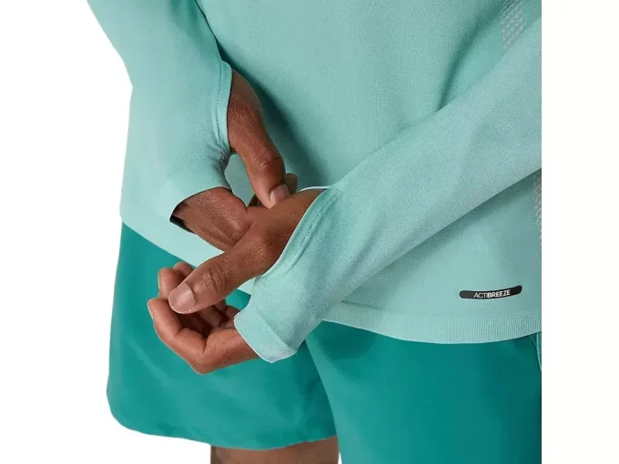 MEN’S SEAMLESS LONG SLEEVE TOP MEN’S SEAMLESS LONG SLEEVE TOP