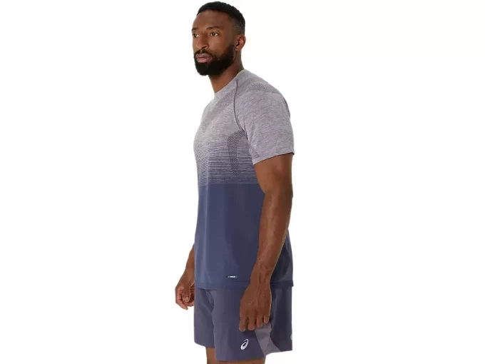 MEN’S SEAMLESS SHORT SLEEVE TOP MEN’S SEAMLESS SHORT SLEEVE TOP
