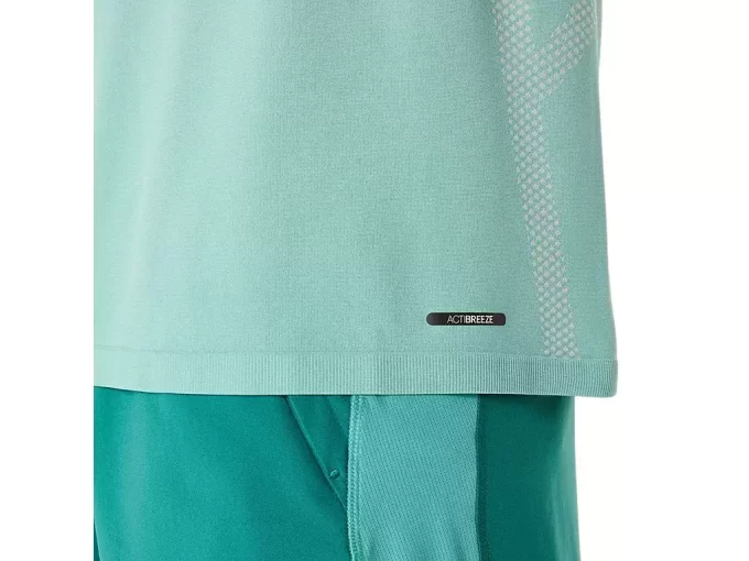 MEN’S SEAMLESS SHORT SLEEVE TOP MEN’S SEAMLESS SHORT SLEEVE TOP