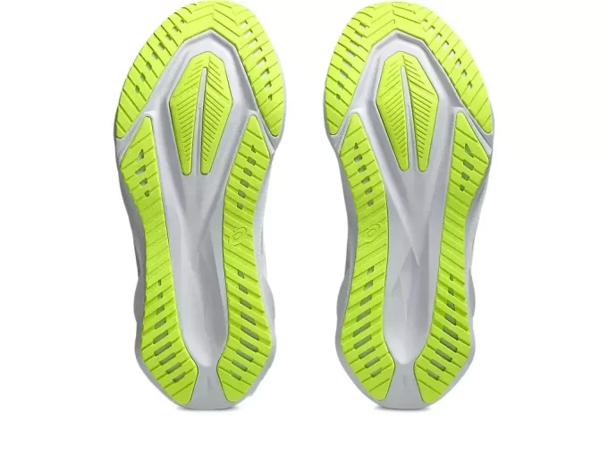 NOVABLAST 5 ASICS TRACK CLUB NOVABLAST 5 ASICS TRACK CLUB