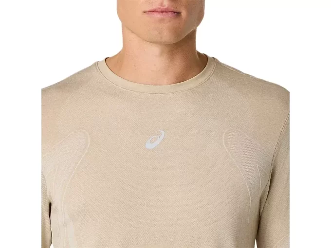 ROAD SEAMLESS LONG SLEEVE TOP ROAD SEAMLESS LONG SLEEVE TOP