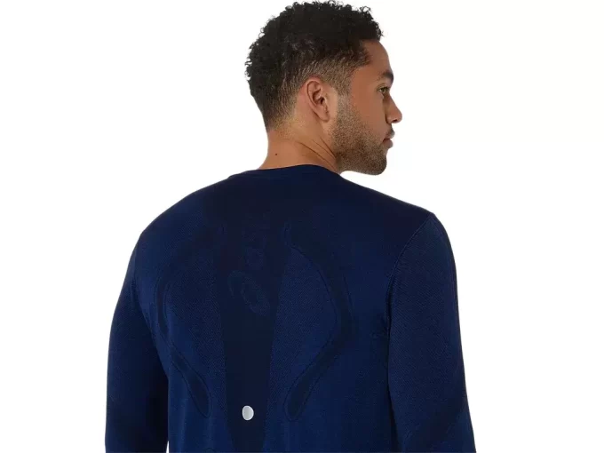 ROAD SEAMLESS LONG SLEEVE TOP ROAD SEAMLESS LONG SLEEVE TOP