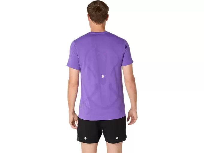 ROAD SEAMLESS SHORT SLEEVE TOP ROAD SEAMLESS SHORT SLEEVE TOP