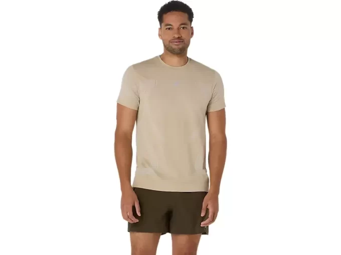 ROAD SEAMLESS SHORT SLEEVE TOP ROAD SEAMLESS SHORT SLEEVE TOP