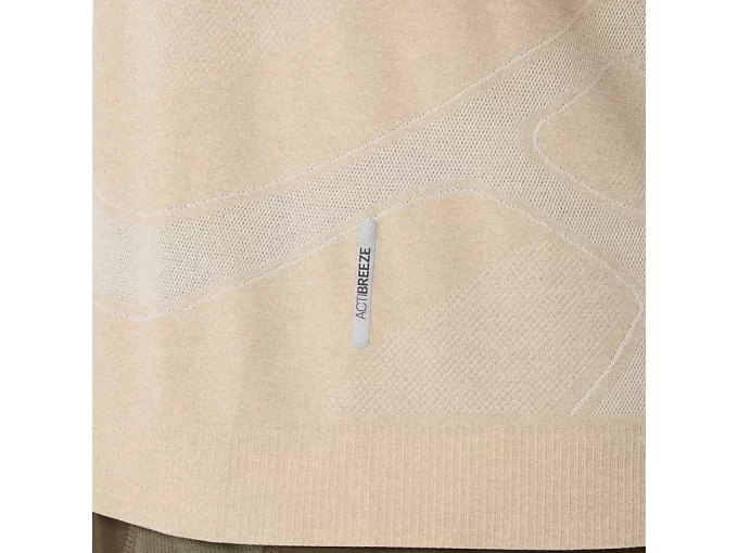 ROAD SEAMLESS SHORT SLEEVE TOP ROAD SEAMLESS SHORT SLEEVE TOP