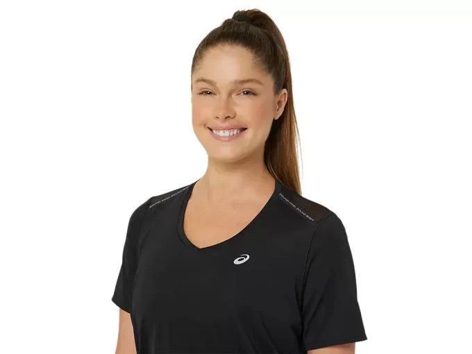 ROAD V-NECK SHORT SLEEVE TOP ROAD V-NECK SHORT SLEEVE TOP