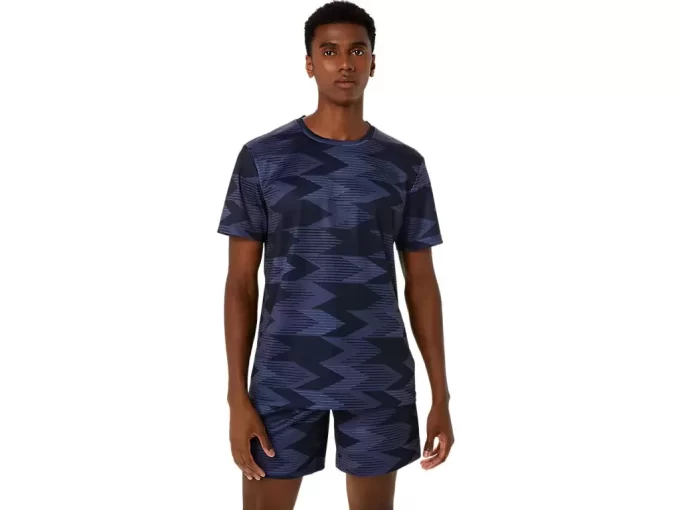 SEASONAL ALL OVER PRINT SHORT SLEEVE TOP SEASONAL ALL OVER PRINT SHORT SLEEVE TOP