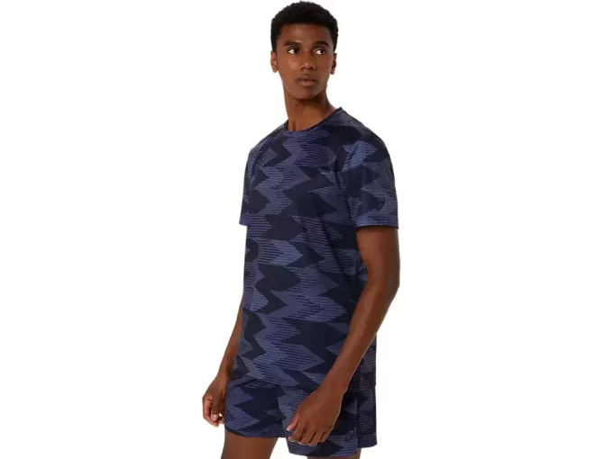 SEASONAL ALL OVER PRINT SHORT SLEEVE TOP SEASONAL ALL OVER PRINT SHORT SLEEVE TOP