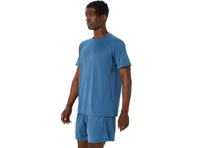 VENTED KNIT SHORT SLEEVE TOP VENTED KNIT SHORT SLEEVE TOP