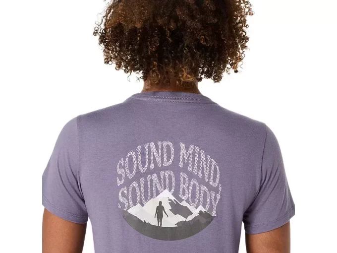 WOMEN’S ASICS NATURE V-NECK SHORT SLEEVE TEE WOMEN’S ASICS NATURE V-NECK SHORT SLEEVE TEE