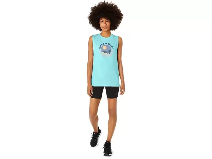 WOMEN’S ASICS SUN IN THE SKY SLOGAN MUSCLE TEE WOMEN’S ASICS SUN IN THE SKY SLOGAN MUSCLE TEE