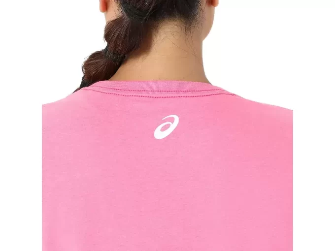 WOMEN’S CARNATION SHORT SLEEVE V-NECK WOMEN’S CARNATION SHORT SLEEVE V-NECK