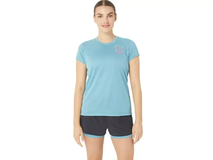 WOMEN’S FUJITRAIL LOGO SHORT SLEEVE TOP WOMEN’S FUJITRAIL LOGO SHORT SLEEVE TOP