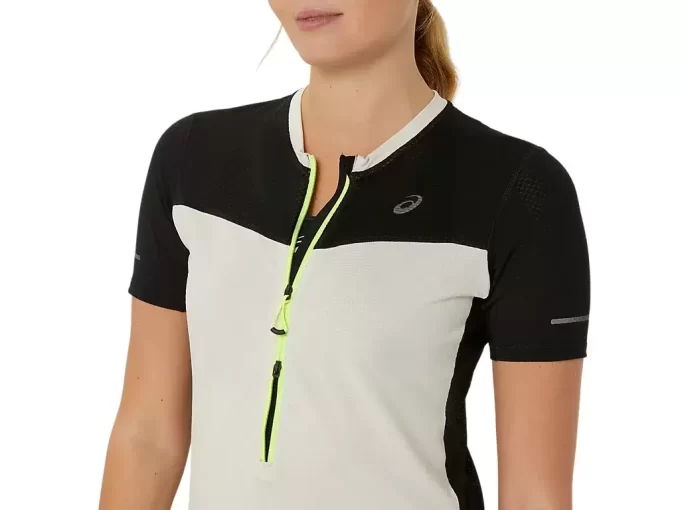 WOMEN’S FUJITRAIL SHORT SLEEVE TOP WOMEN’S FUJITRAIL SHORT SLEEVE TOP