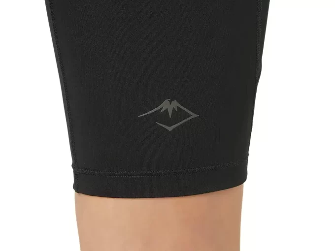 WOMEN’S FUJITRAIL SPRINTER WOMEN’S FUJITRAIL SPRINTER