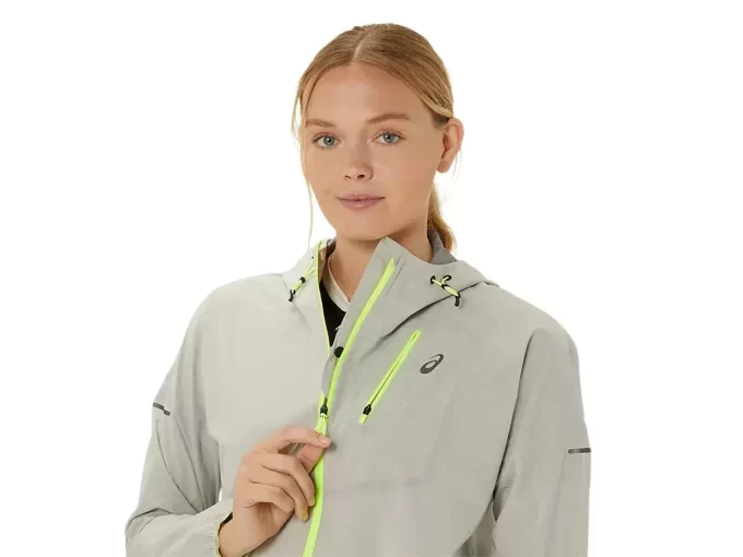 WOMEN’S FUJITRAIL WATERPROOF JACKET WOMEN’S FUJITRAIL WATERPROOF JACKET