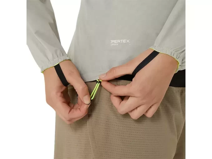 WOMEN’S FUJITRAIL WATERPROOF JACKET WOMEN’S FUJITRAIL WATERPROOF JACKET