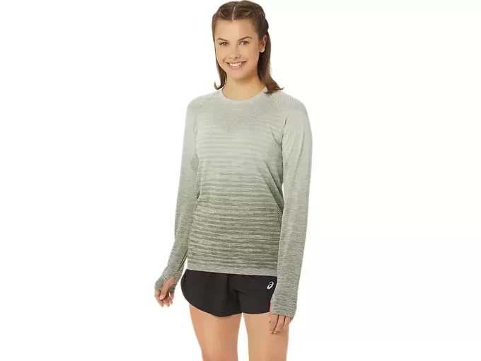 WOMEN’S SEAMLESS LONG SLEEVE TOP WOMEN’S SEAMLESS LONG SLEEVE TOP
