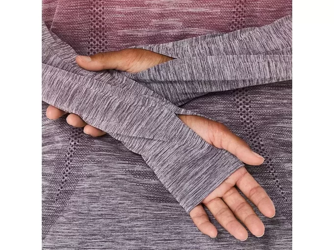 WOMEN’S SEAMLESS LONG SLEEVE TOP WOMEN’S SEAMLESS LONG SLEEVE TOP