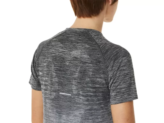 WOMEN’S SEAMLESS SHORT SLEEVE TOP WOMEN’S SEAMLESS SHORT SLEEVE TOP