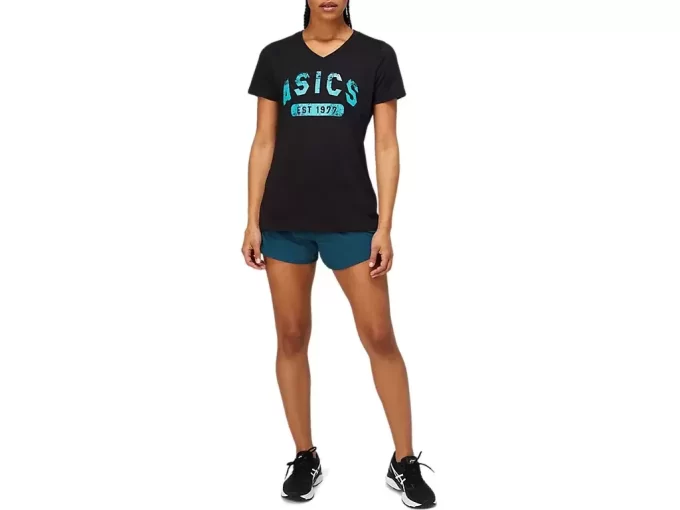 WOMEN’S SHORT SLEEVE EST 1977 V-NECK TEE WOMEN’S SHORT SLEEVE EST 1977 V-NECK TEE