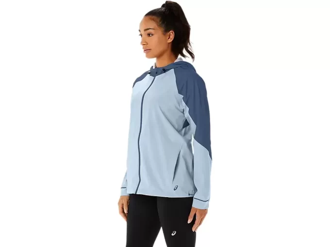 WOMEN’S WATERPROOF JACKET WOMEN’S WATERPROOF JACKET