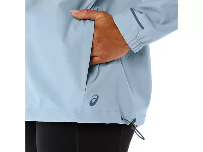 WOMEN’S WATERPROOF JACKET WOMEN’S WATERPROOF JACKET